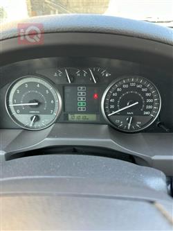 تۆیۆتا لاند کروزەر